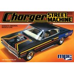 MPC 1/25 1967 Dodge Charger Muscle Car Street Machine