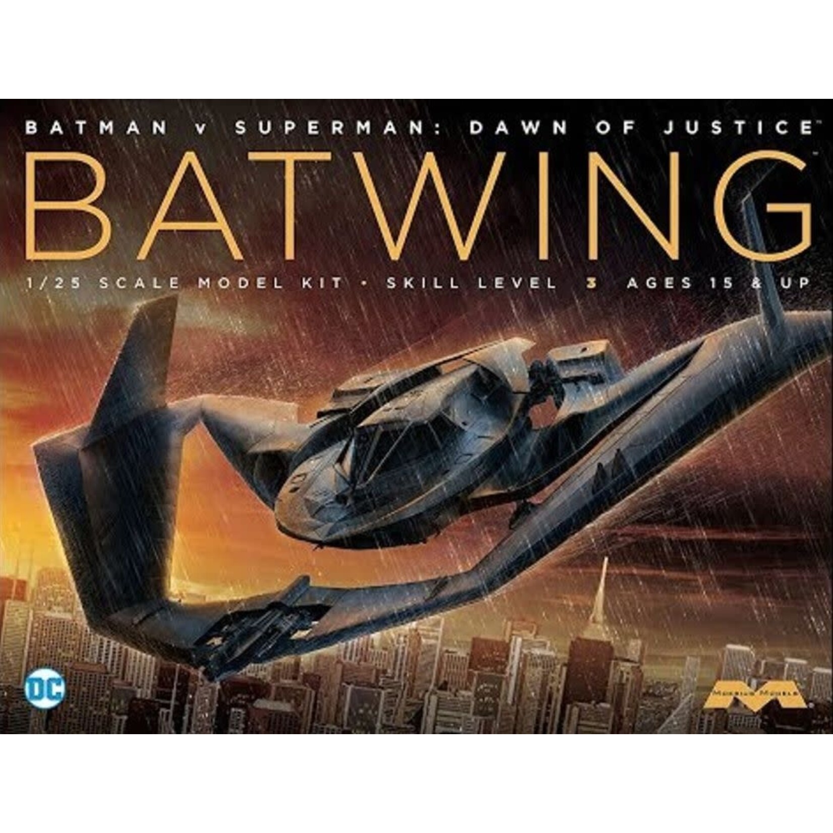 Moebius 1/25 Batman vs Superman Dawn of Justice: Batwing w/Interior