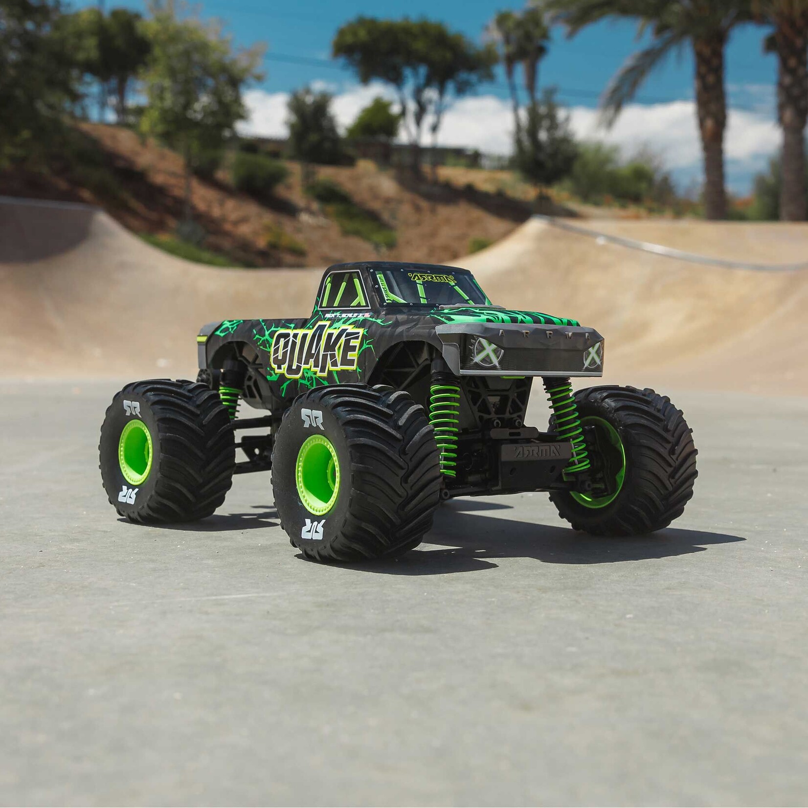 Arrma 1/16 QUAKE GROM 4X4 RTR Brushed Monster Truck (Battery & Charger Included), Green