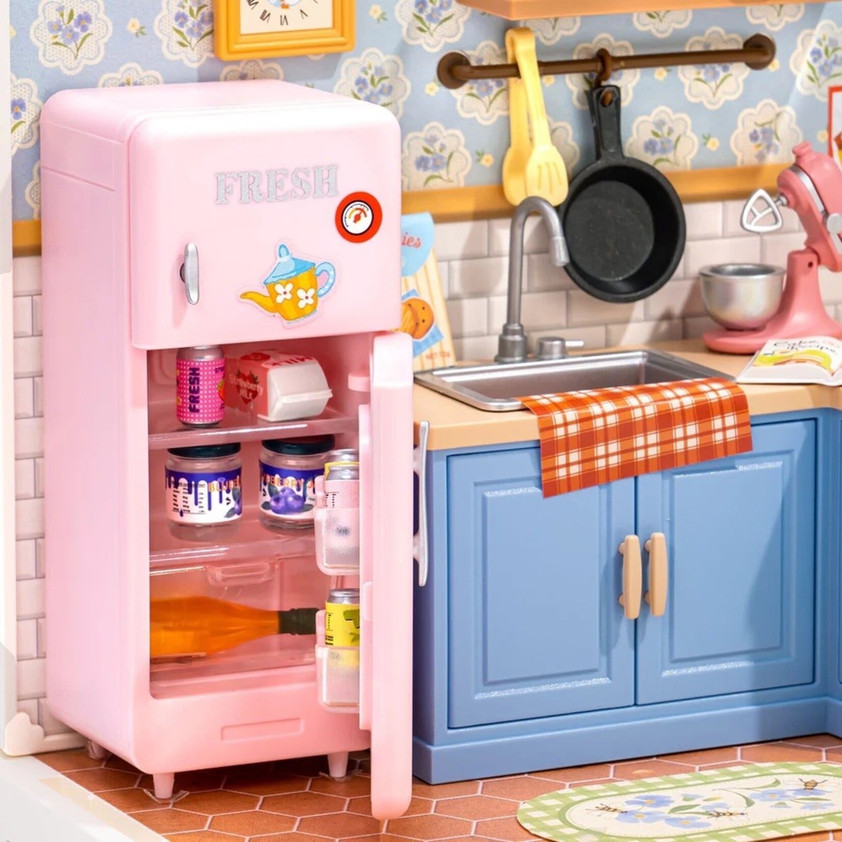 Robotime Homely Baking Kitchen, DIY Miniature House