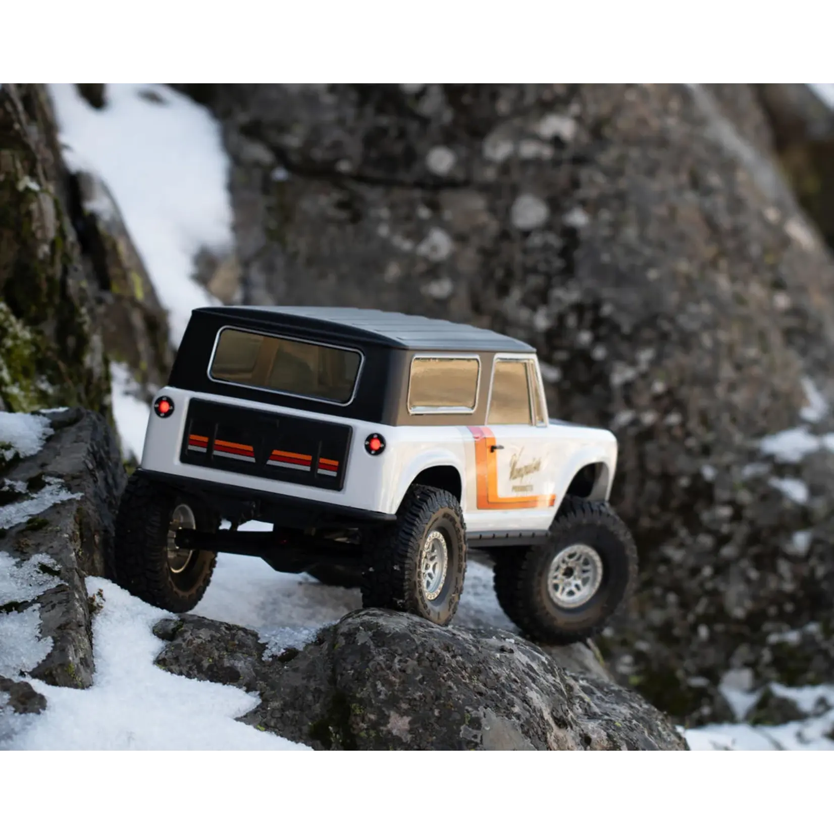 Vanquish Products VS4-10 Origin Classic 1/10 Rock Crawler Kit