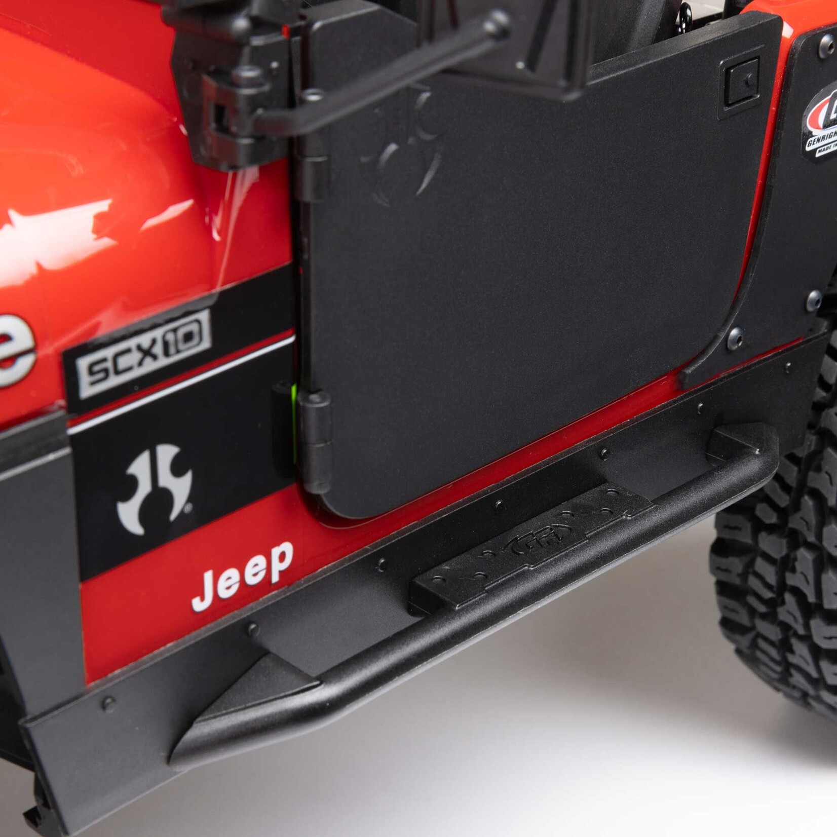 Axial 1/10 SCX10 III Jeep CJ-7 4X4 RTR Brushed Rock Crawler, Red