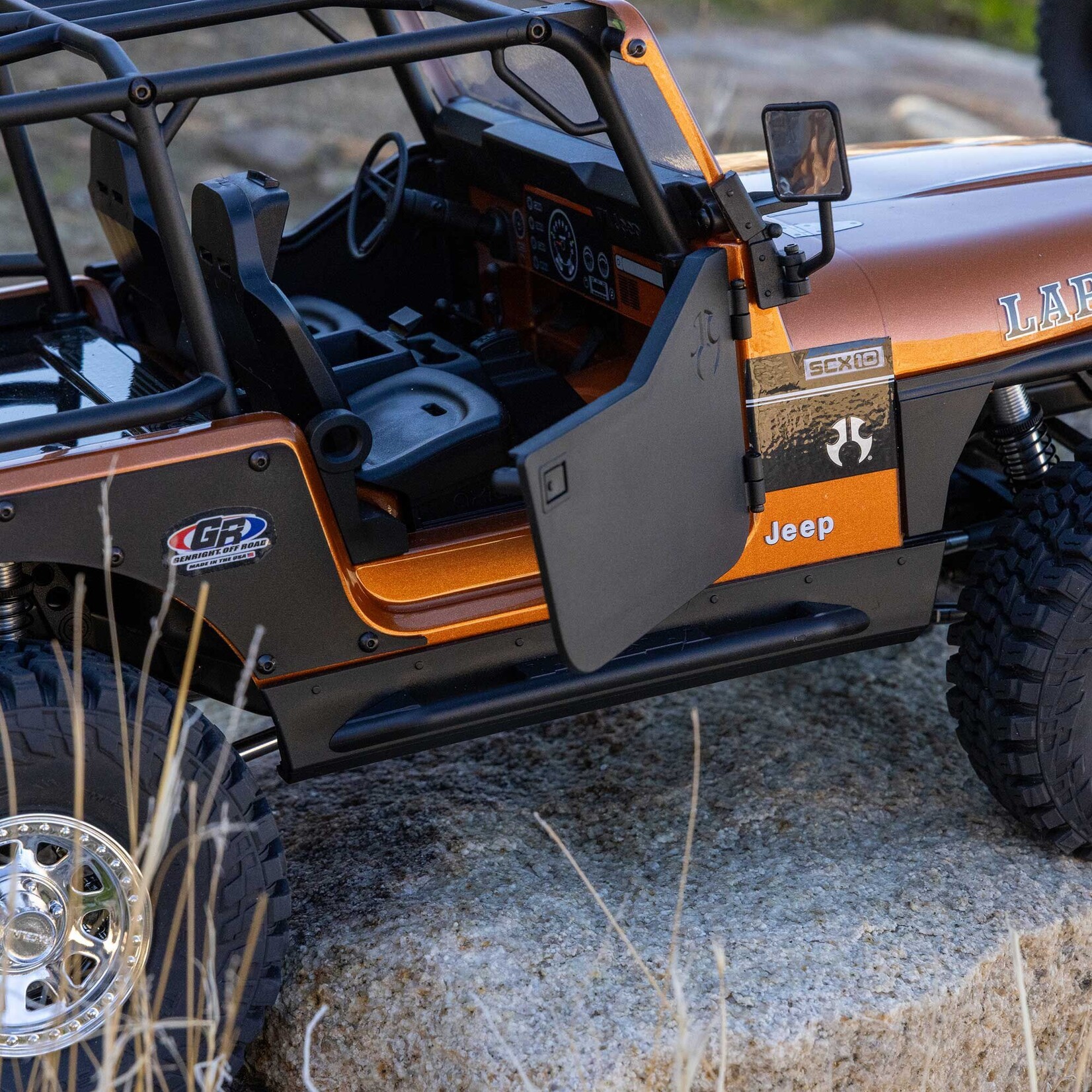 Axial 1/10 SCX10 III Jeep CJ-7 4X4 RTR Brushed Rock Crawler, Copper