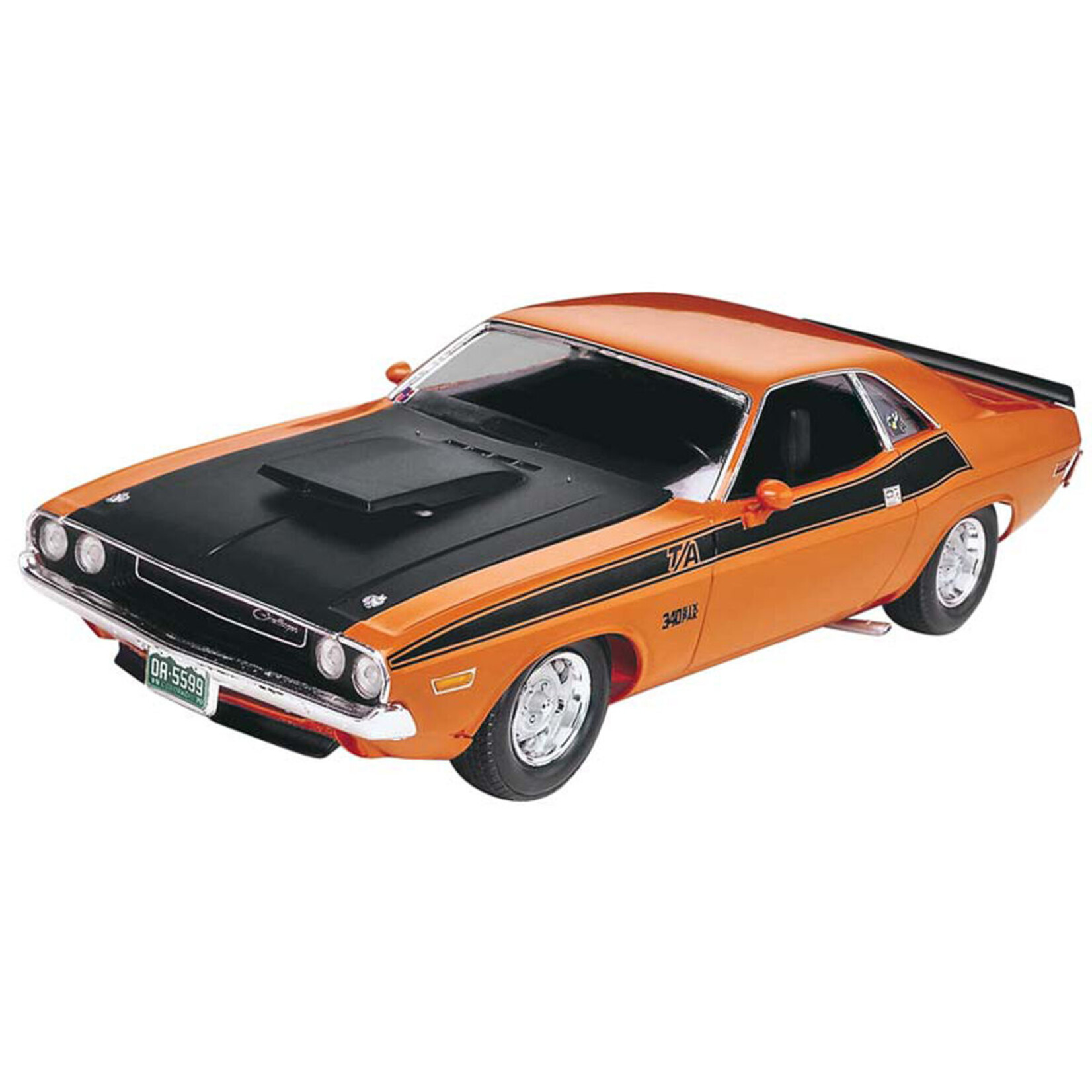 Revell 1/24 70 Dodge Challenger 2N1