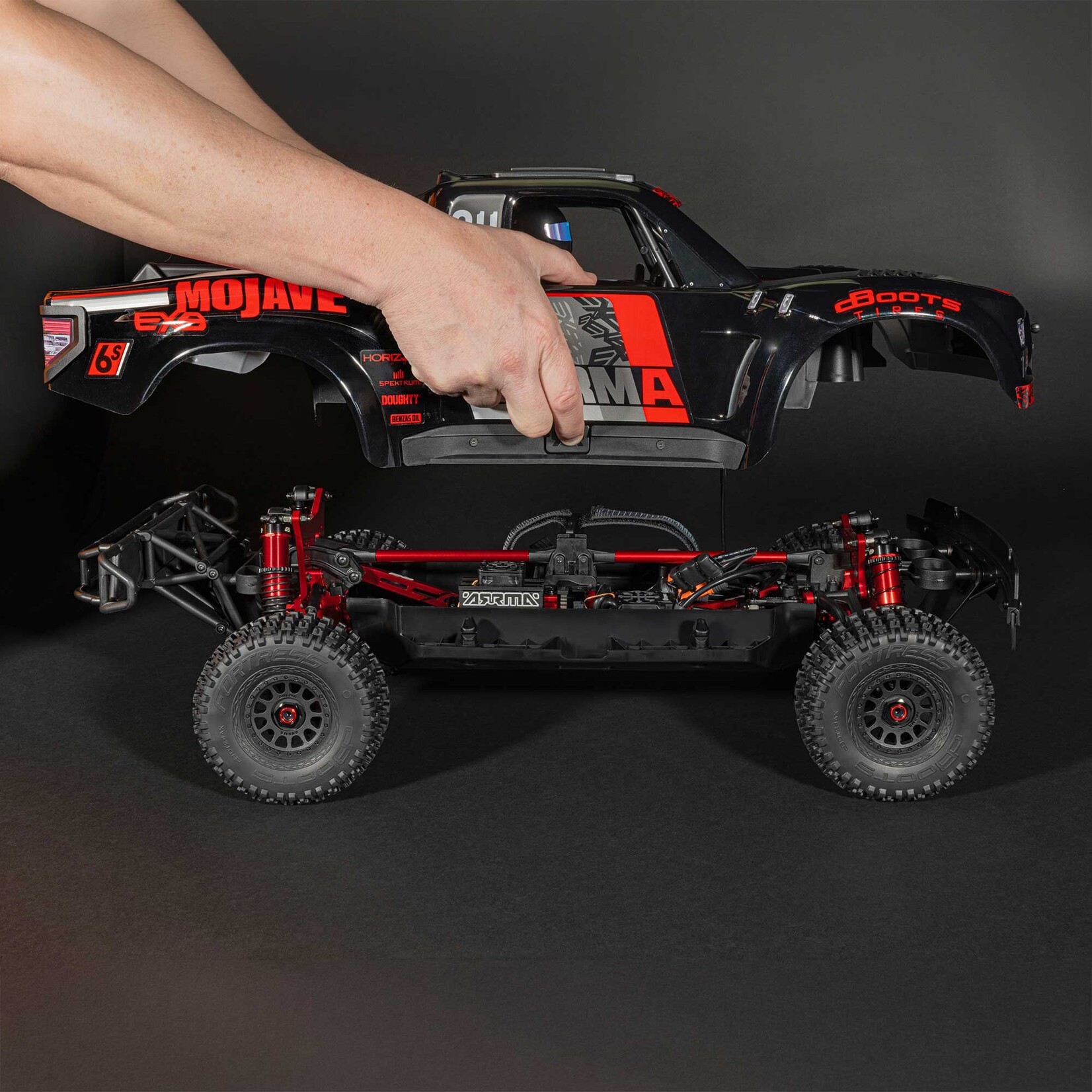 Arrma 1/7 MOJAVE 6S EXB 4X4 RTR Brushless Desert Truck, Black