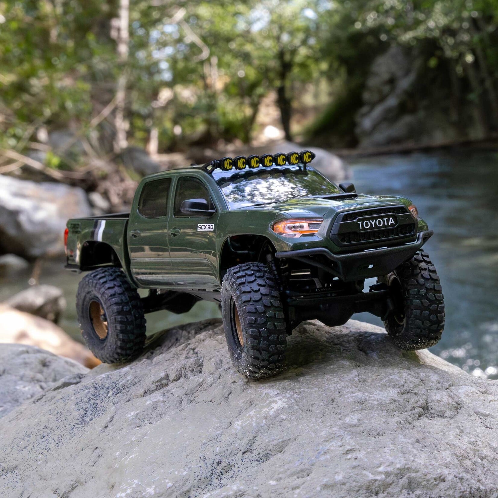 Axial 1/30 SCX30 Toyota Tacoma TRD Pro Extreme Off-Road 4X4 RTR Brushed Rock Crawler (Battery & Charger Included), Green