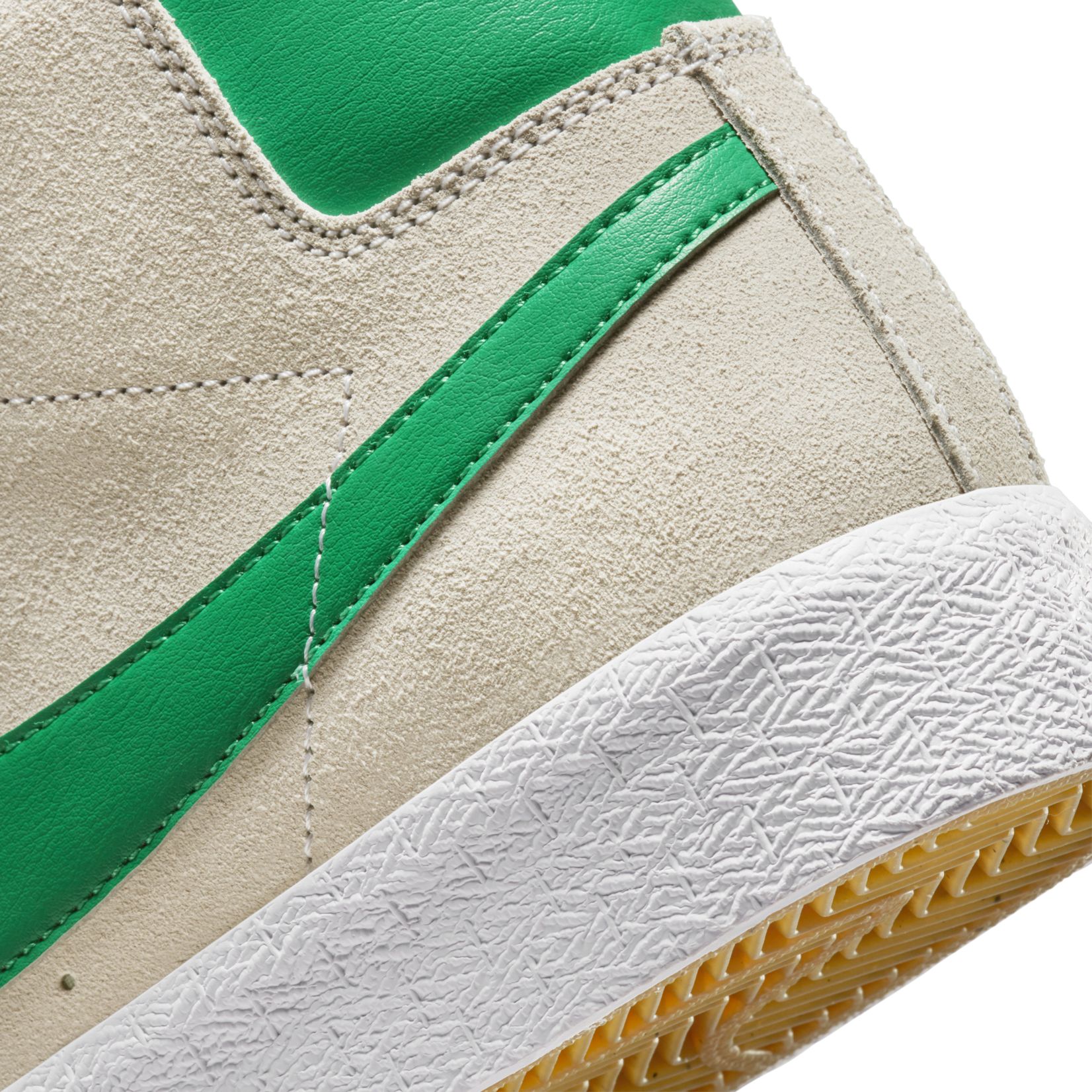 Nike SB Zoom Blazer Mid White/Lucky Green - Post Modern