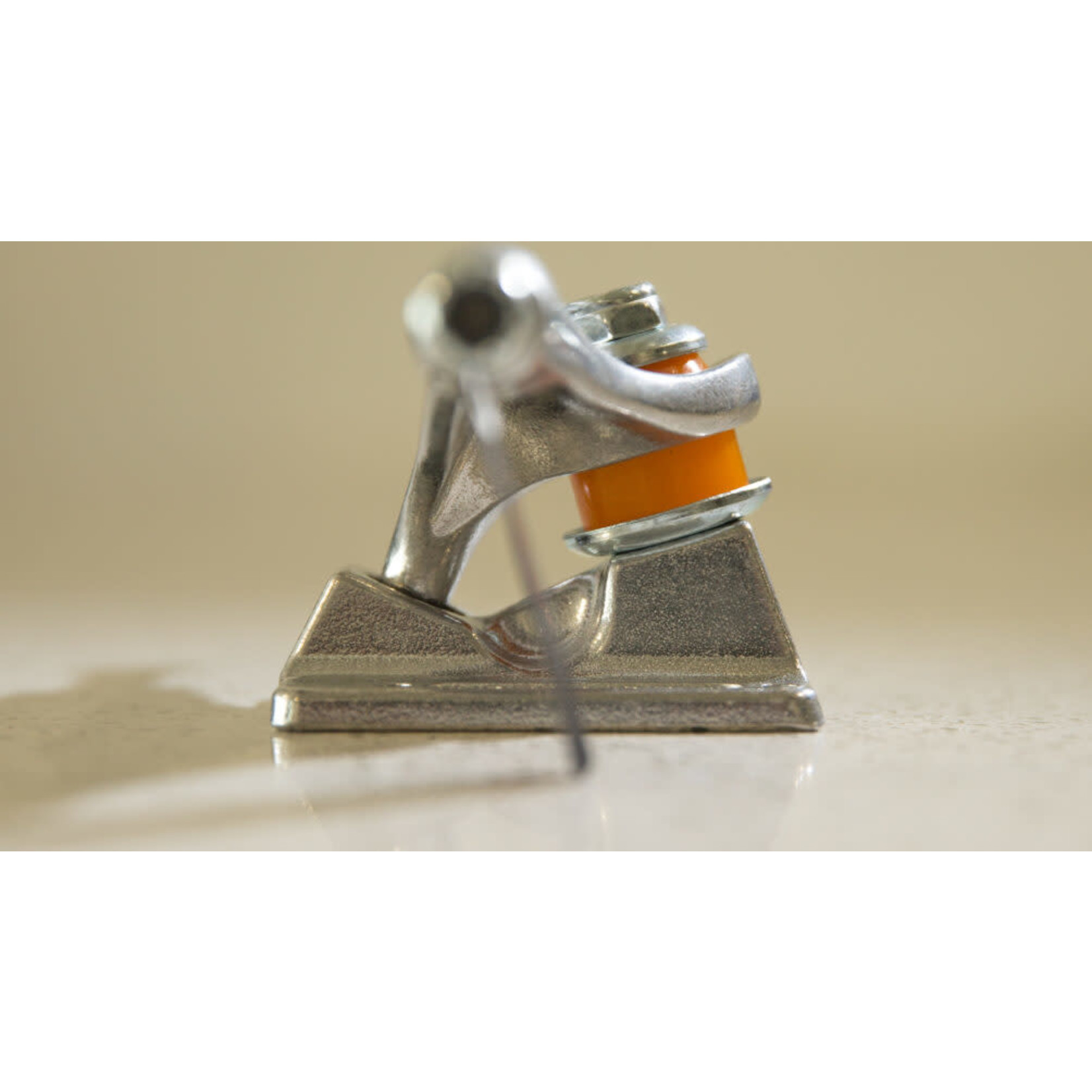 Independent Independent 139 Stage 11 Hollow Silver Trucks Set