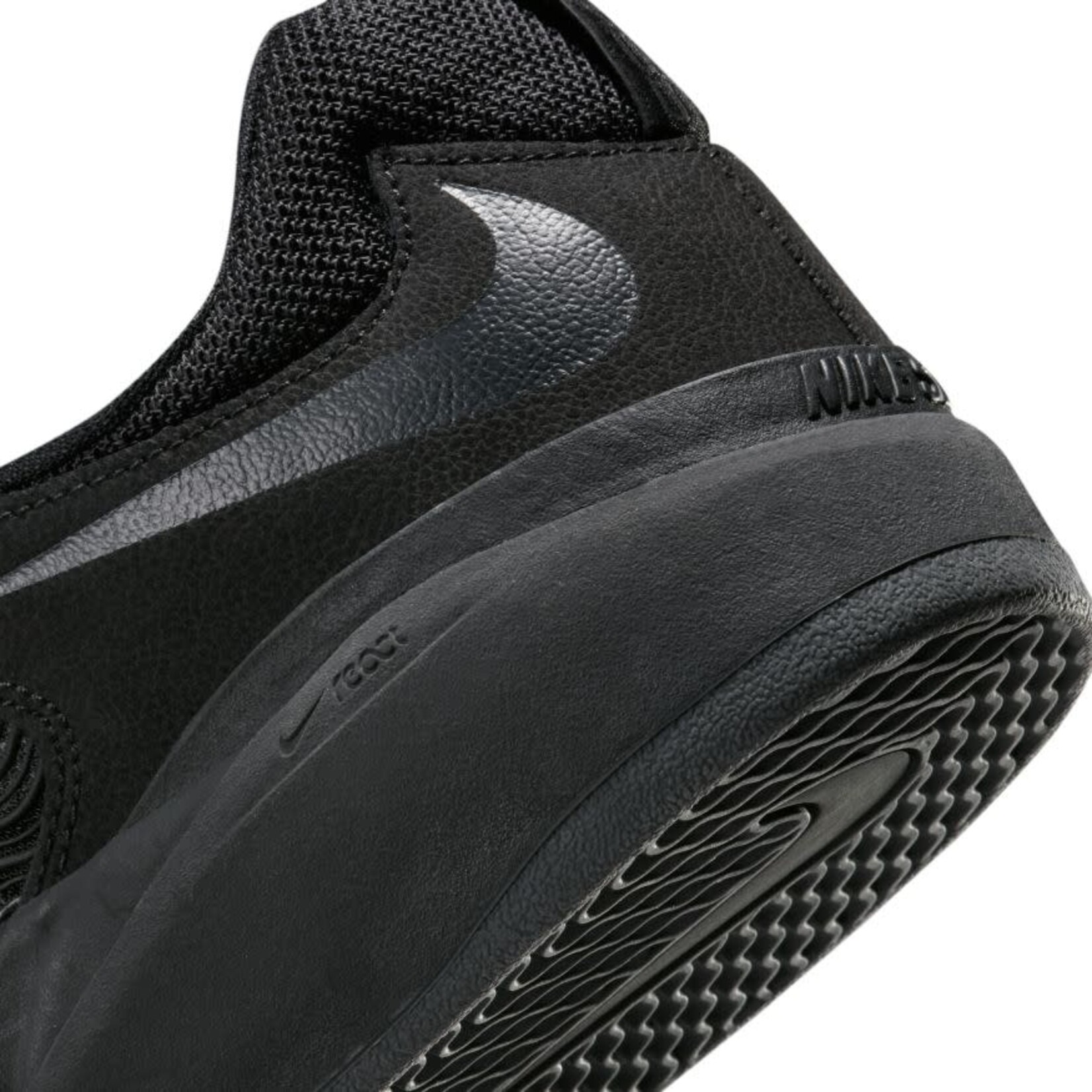 Nike SB Nike SB Ishod Wair Premium Black/Black-Black