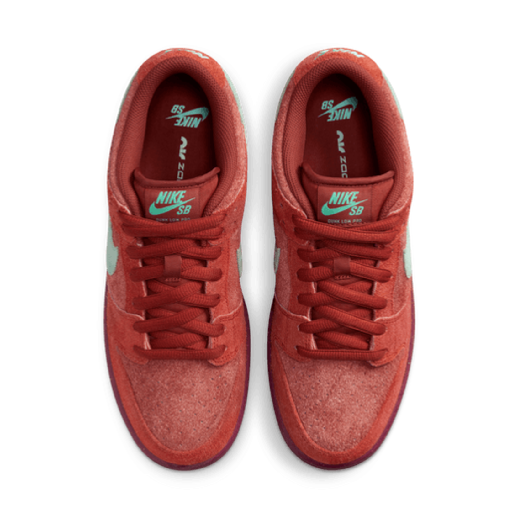 Nike SB Dunk Low Pro Premium Mystic Red/Emerald   Post Modern