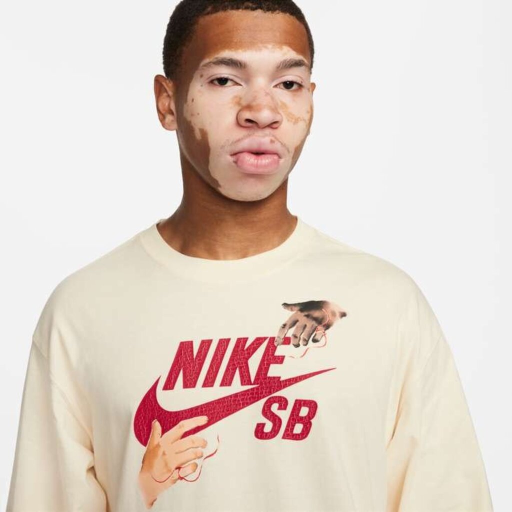Nike SB Nike SB City Of Love L/S Tee Coconut Milk