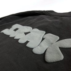 IRAK IRAK Puff Long Sleeve Tee Vintage Black