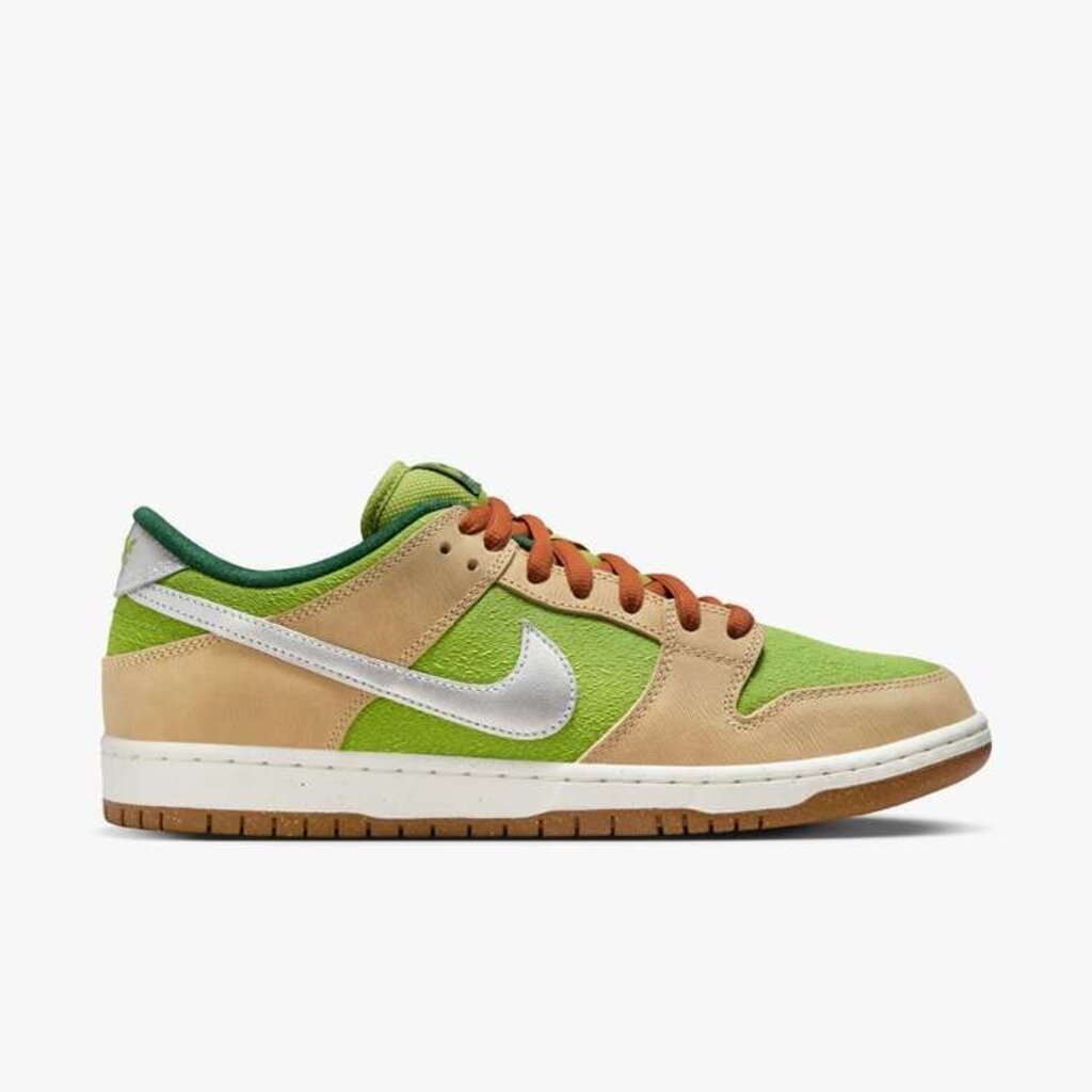 Nike SB Nike SB Dunk Low Pro Sesame/Metallic Silver