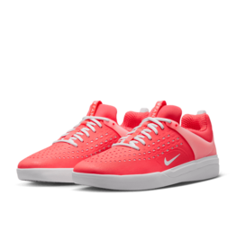 Nike SB Nike SB Zoom Nyjah 3 Hot Punch/White