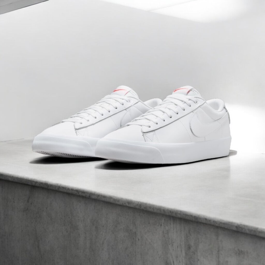 Nike SB Nike SB Zoom Blazer Low Pro GT ISO White/White