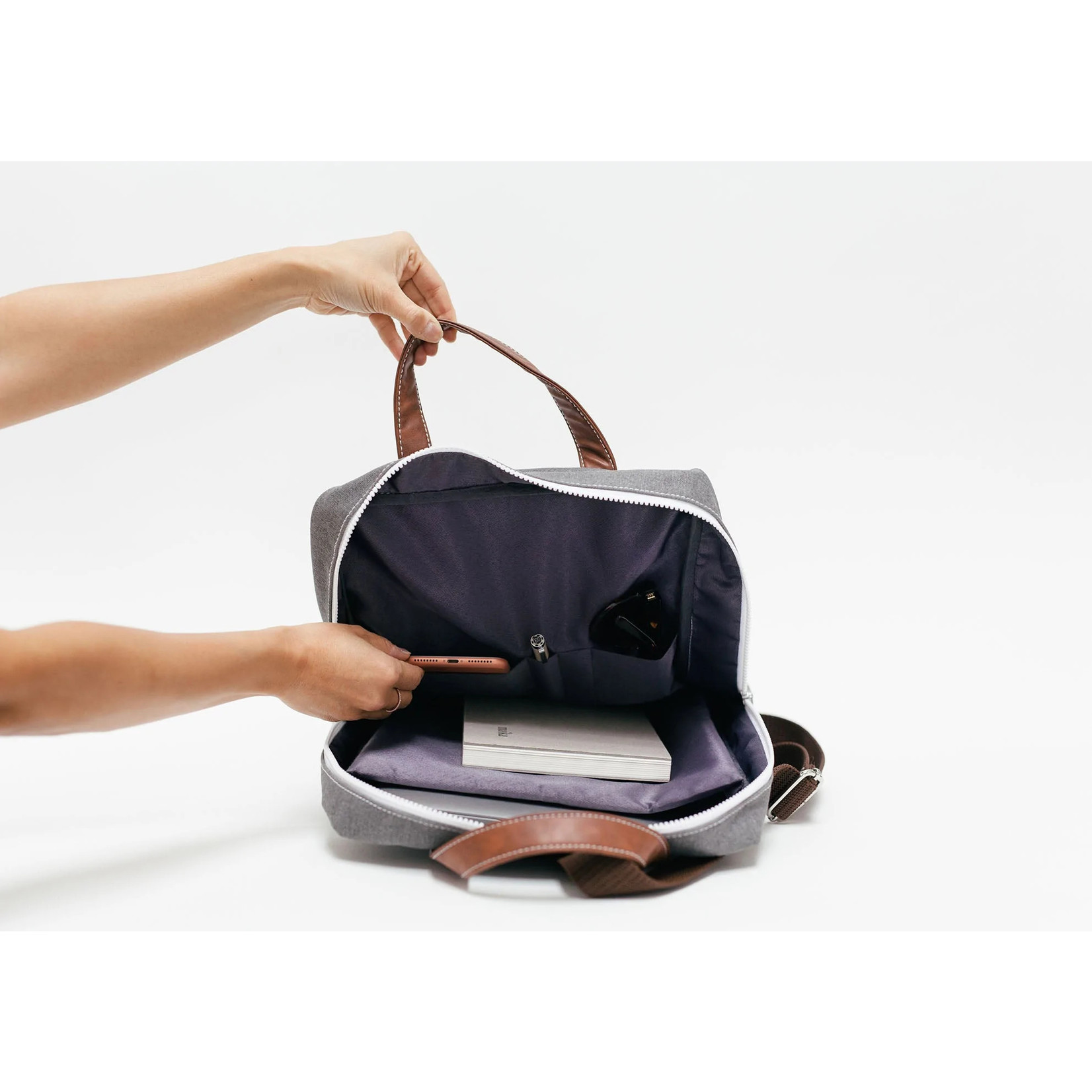 MAIKA Goods Zippered Laptop Backpack