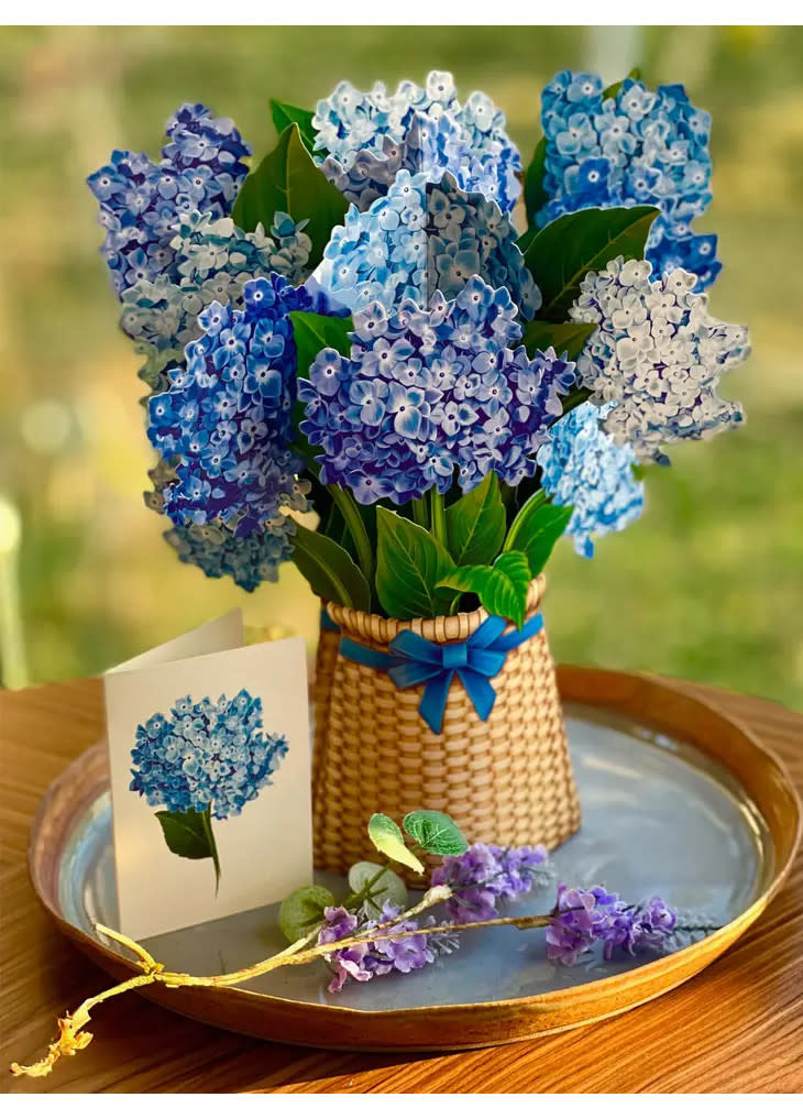 Nantucket Hydrangeas Bouquet - Pico's Worldwide