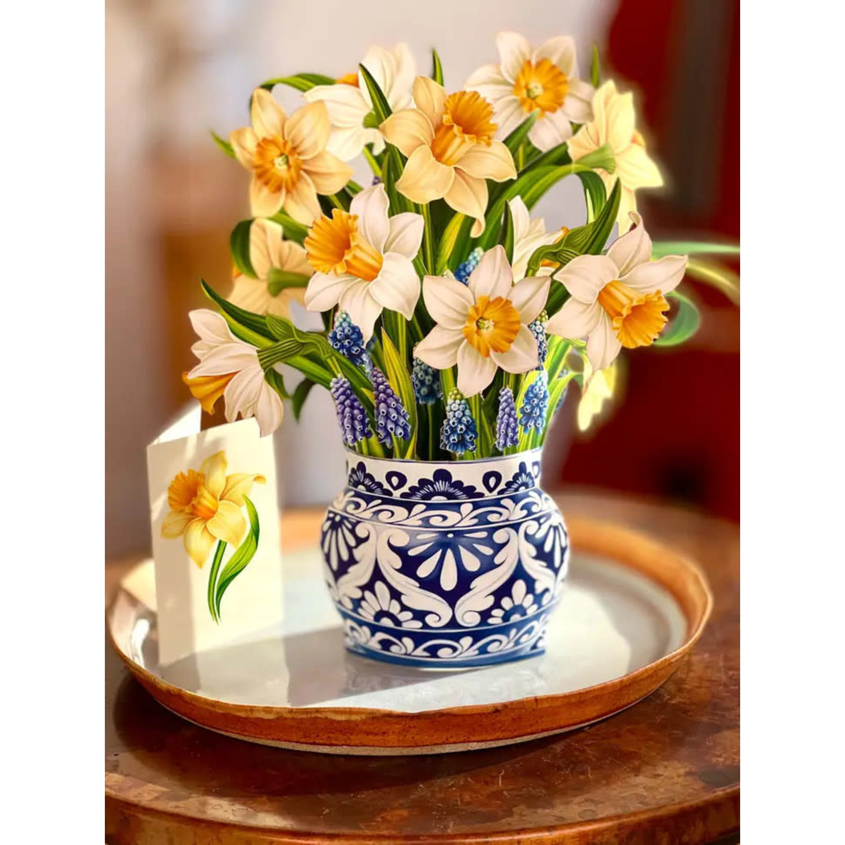 Freshcut Paper English Daffodils Bouquet