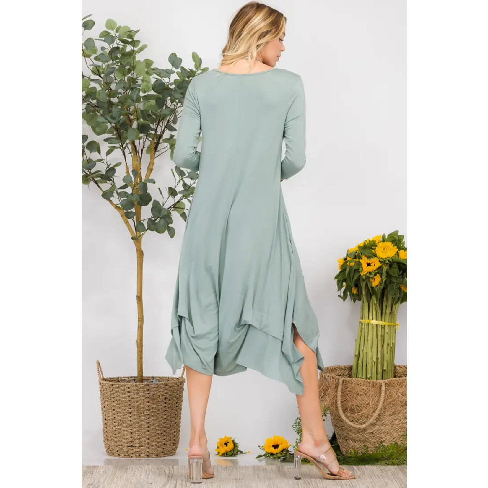 Celeste Clothing 1/2 Sleeve Midi Dress