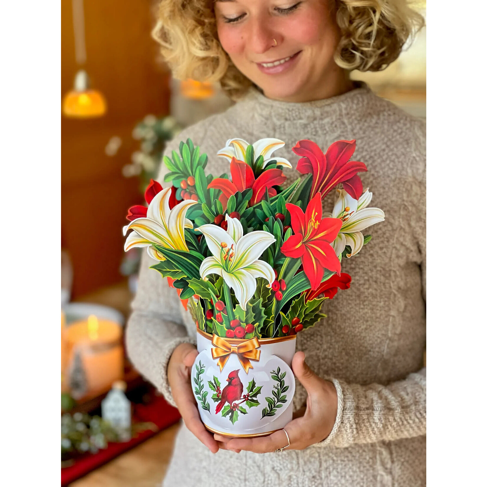 FreshCut Paper Winter Joy Pop Up Bouquet
