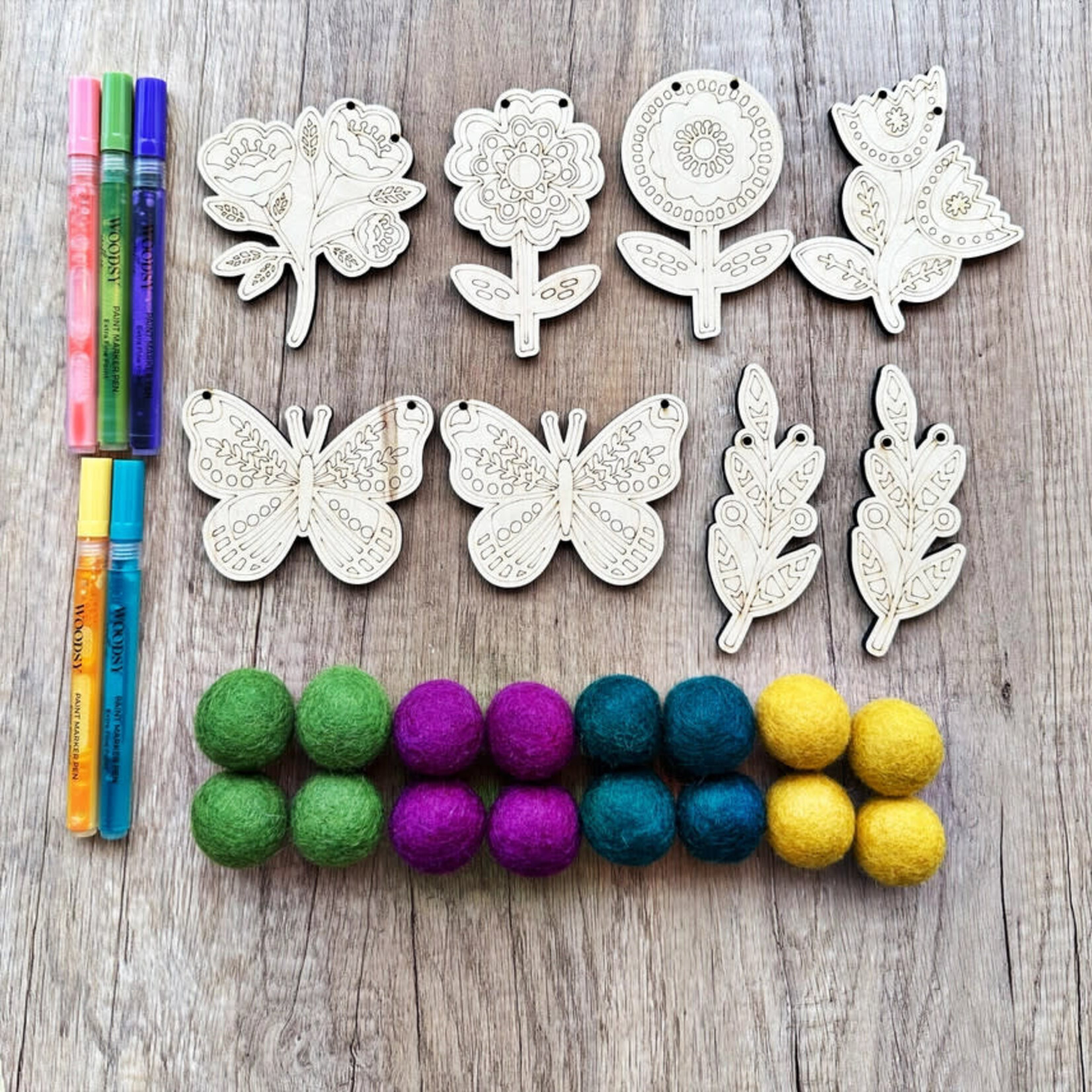 The Woodsy Craft Co The Folksy Flower Garland Kit