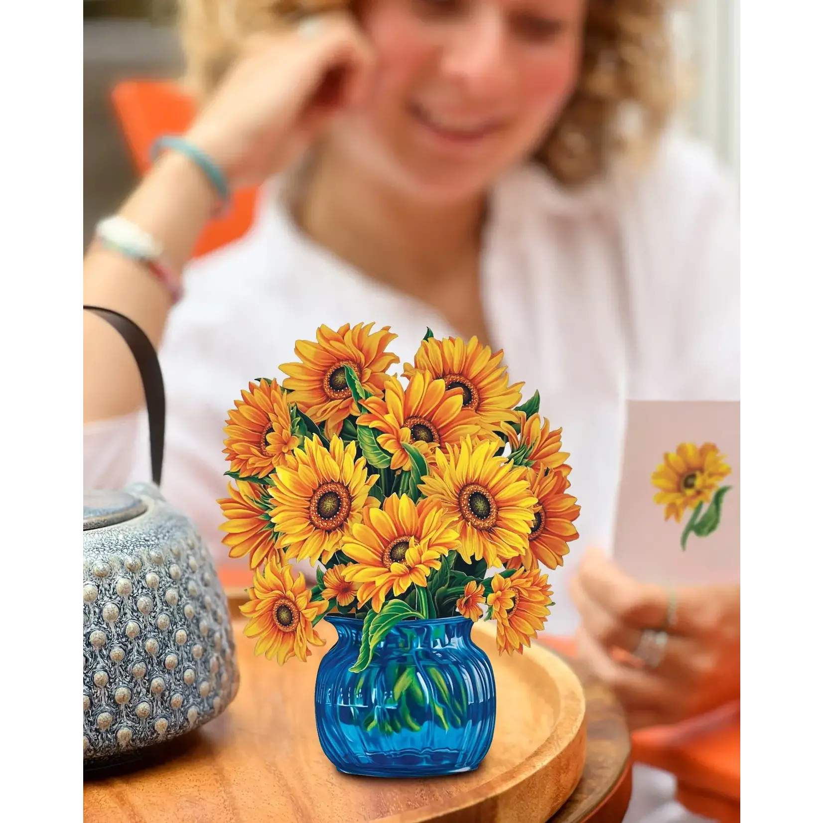 Freshcut Paper Mini Sunflowers Pop Up Bouquet