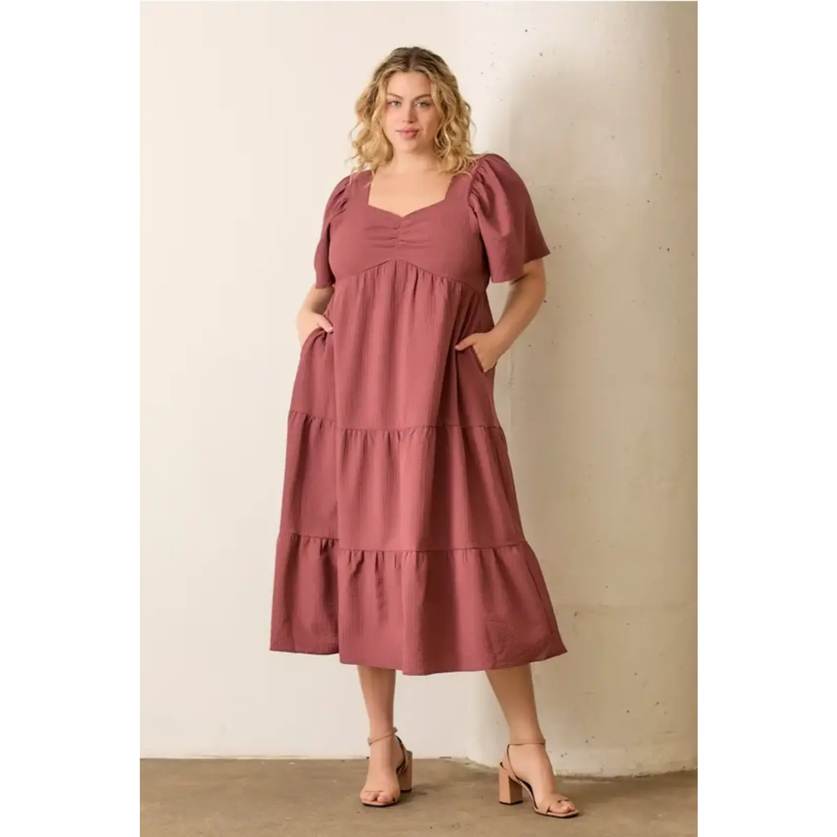 Polagram by Wellmade USA Mahogany Tiered Midi Dress