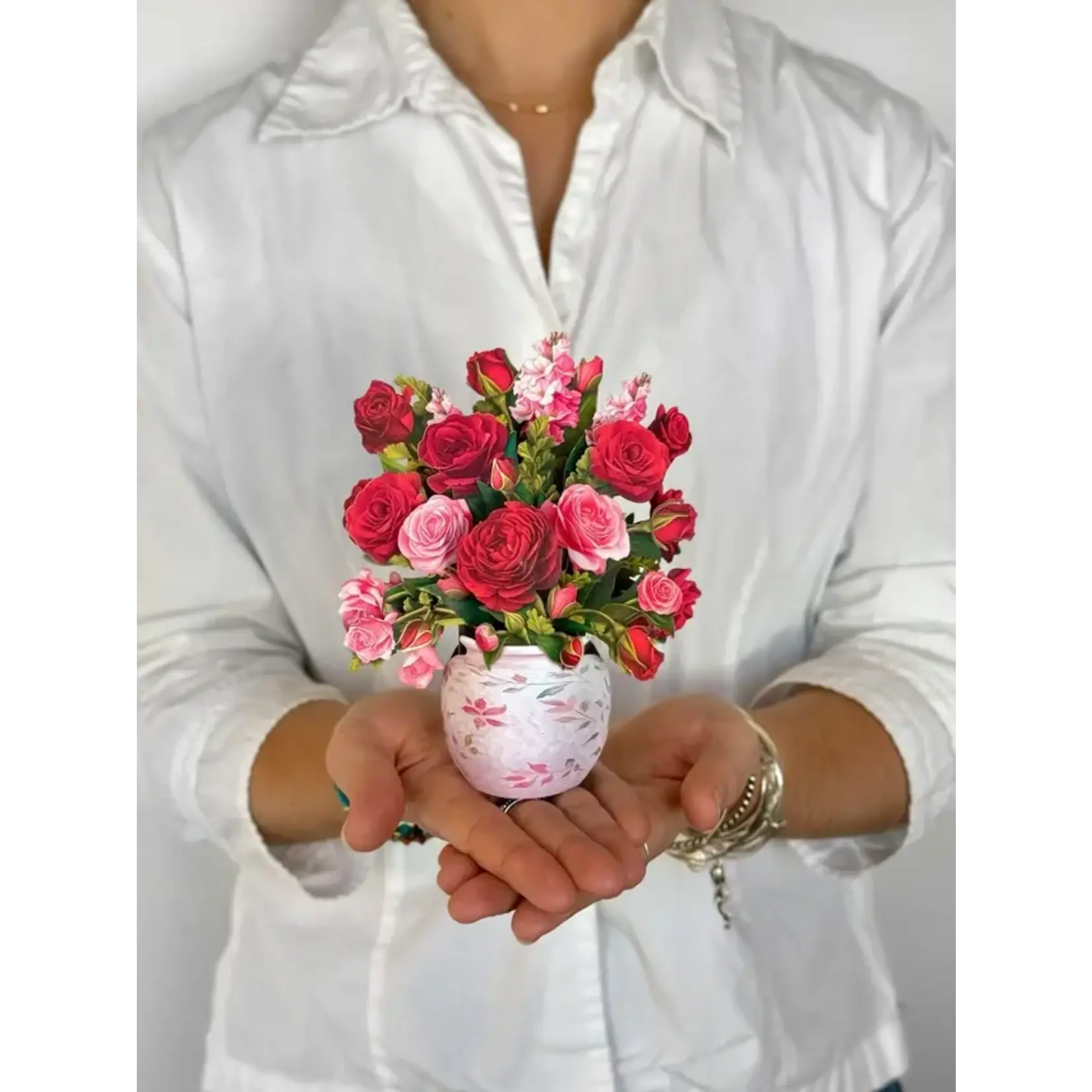 FreshCut Paper Mini Blooming Roses Pop Up Bouquet