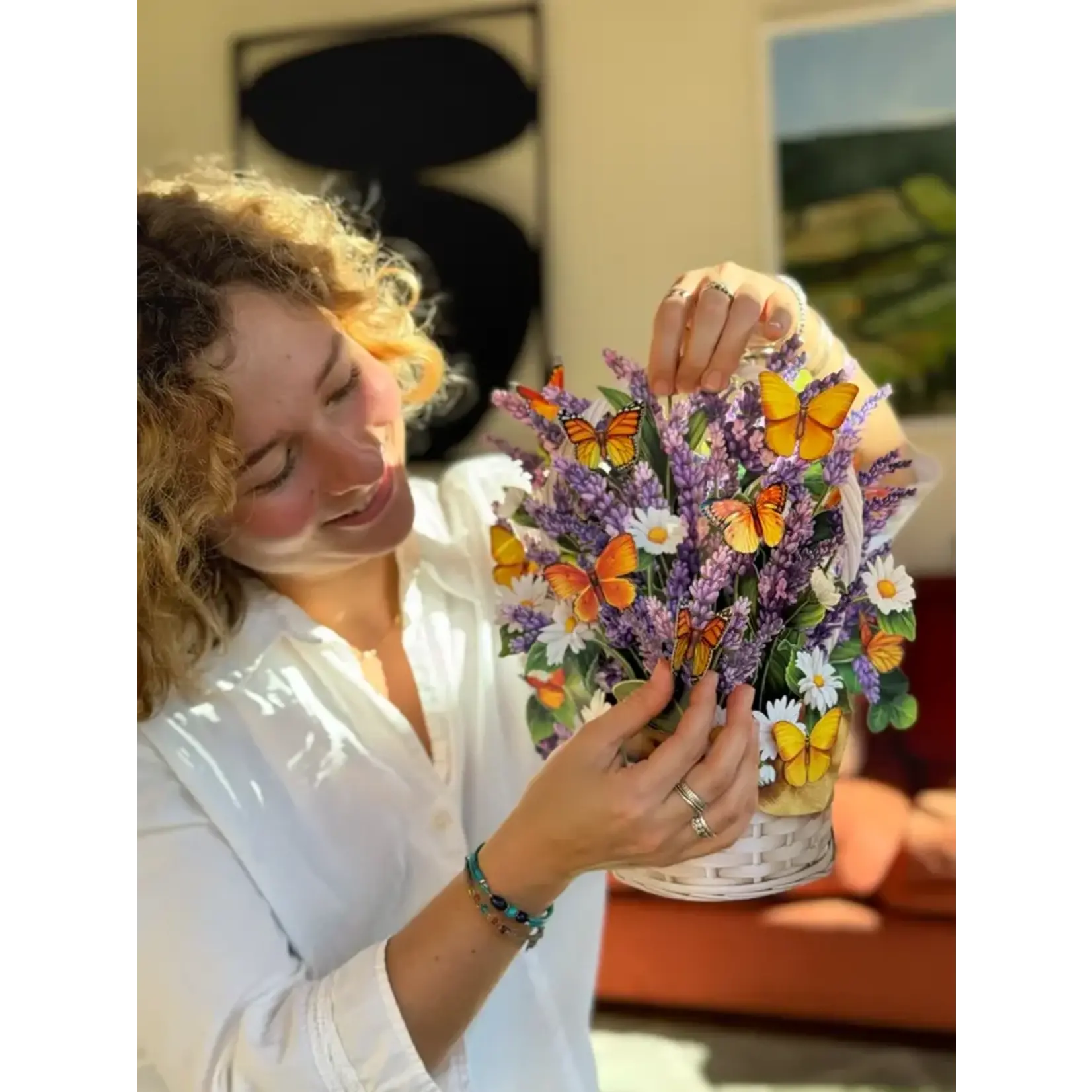 FreshCut Paper Lavender & Butterflies Pop Up Bouquet