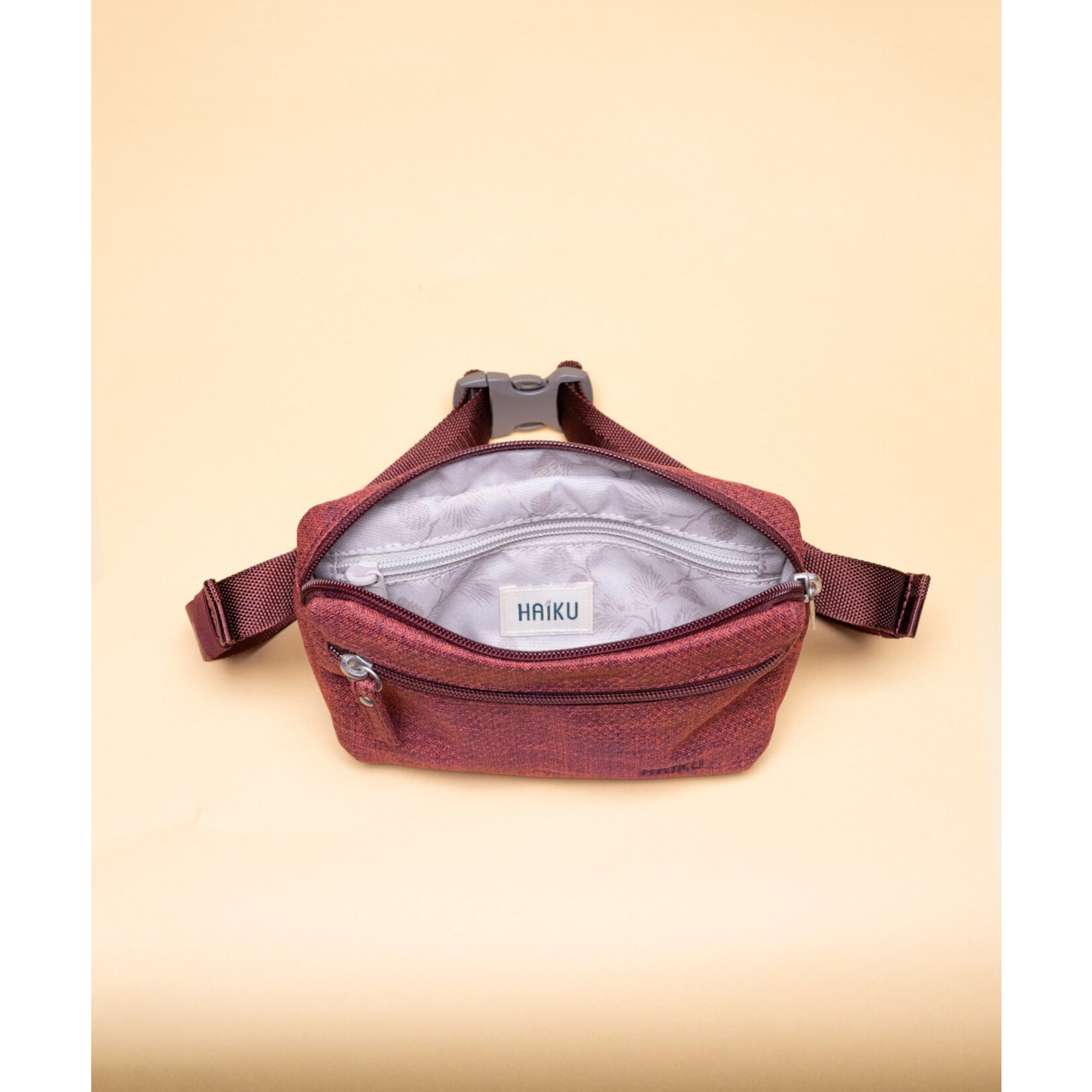 Haiku Poppy Berry Hopper Waist Pouch