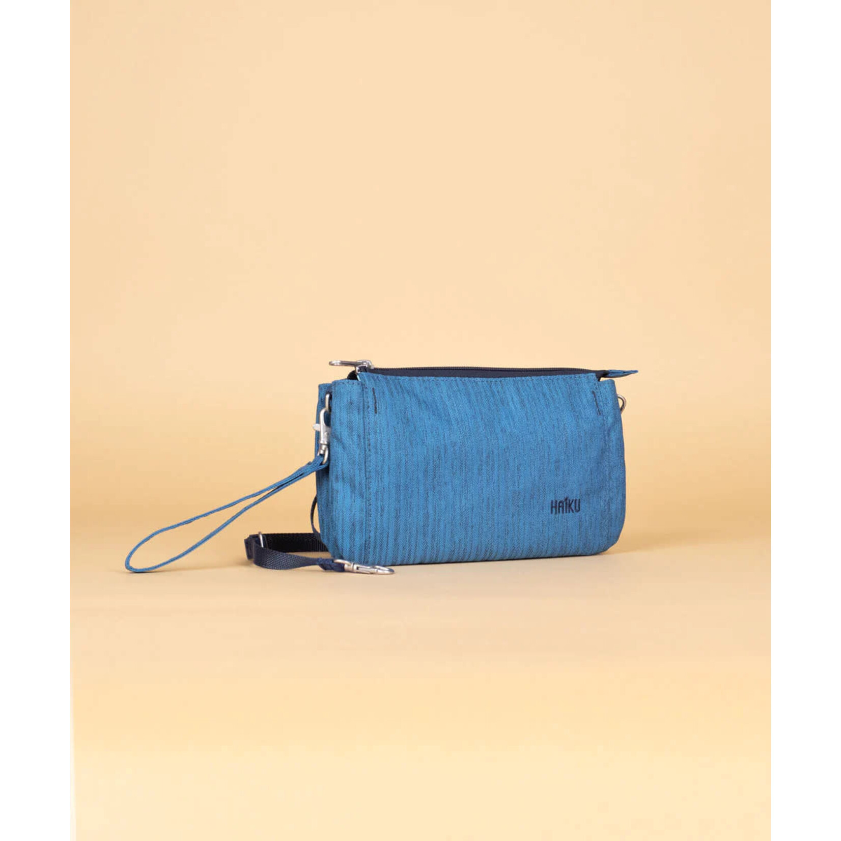 Haiku Sapphire Stride Wristlet