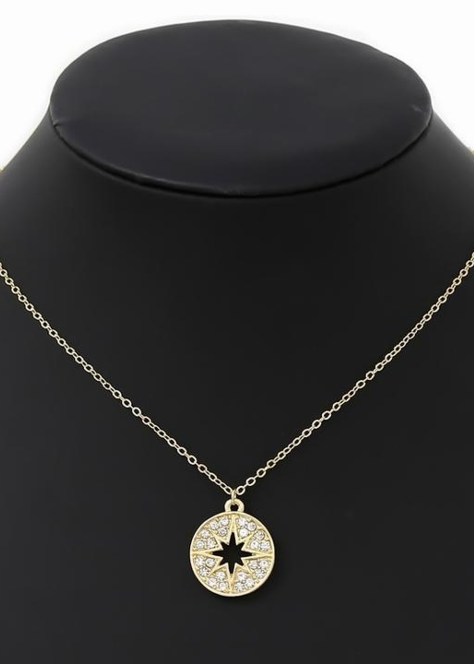 Cutout Star Necklace