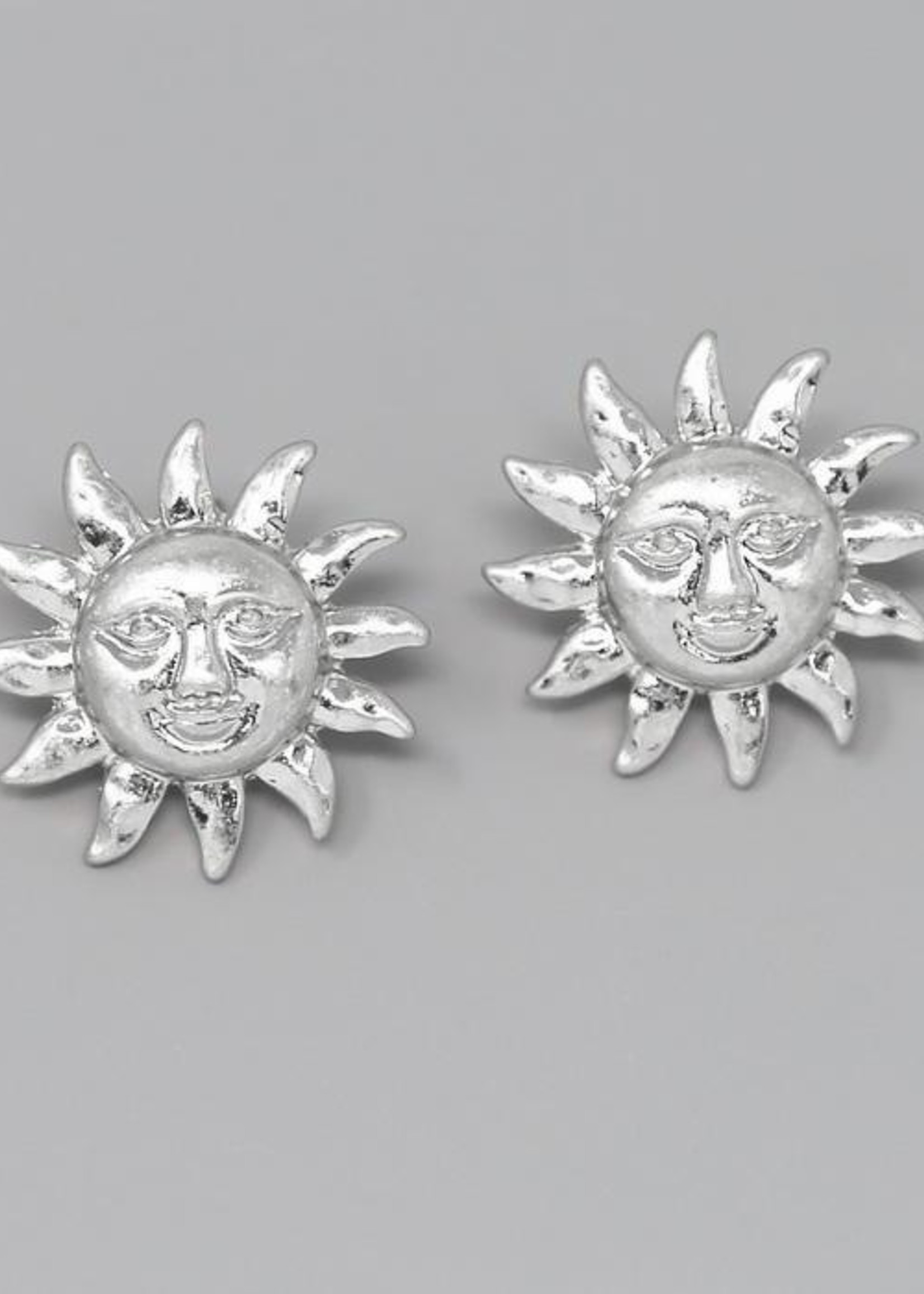 Sun Studs