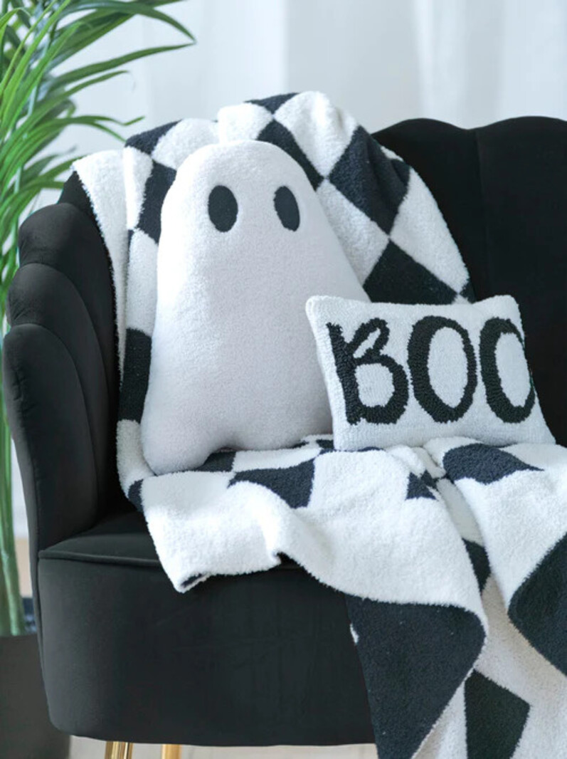 Shiraleah Ghost Pillow