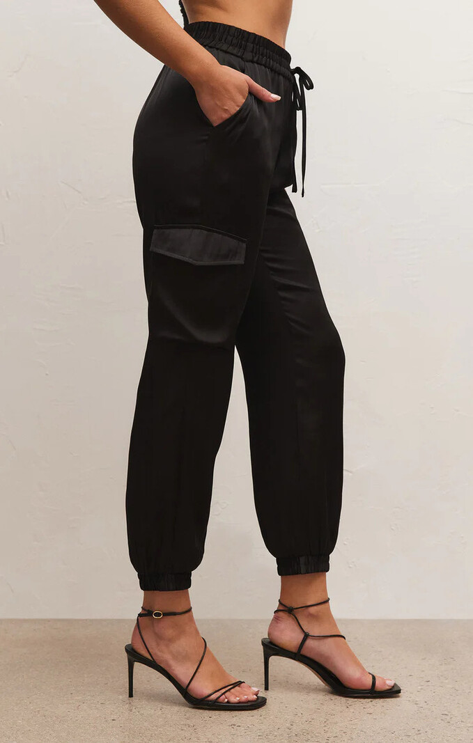 Scout Jogger, Women's Vintage Black Cargo Joggers