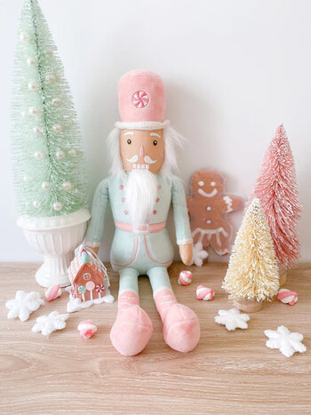 MON AMI Candy Nutcracker