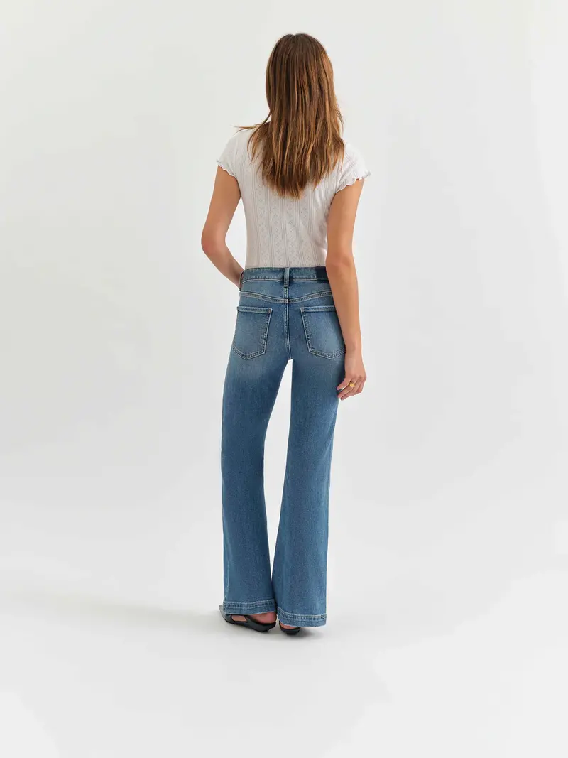 Daze The Heart Breaker Mid Rise Flare