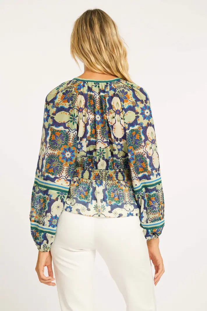 Caballero Tarot Wildcat Taperstry Top
