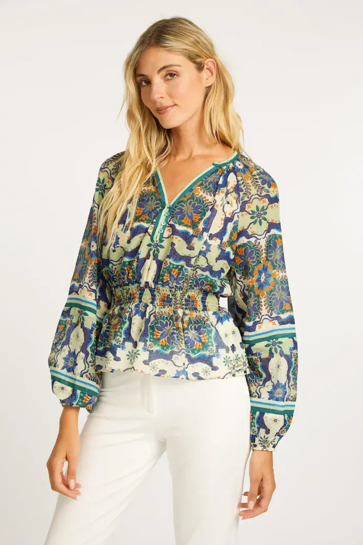 Caballero Tarot Wildcat Taperstry Top