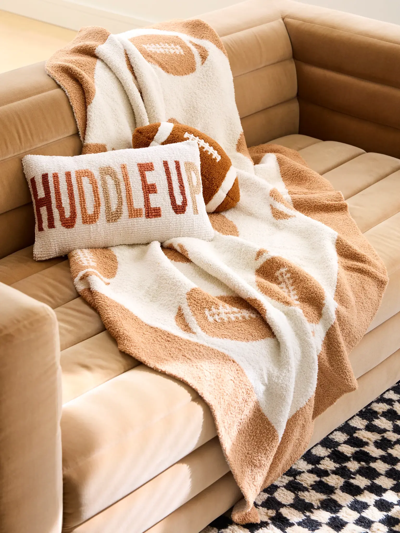 Huddle Up Pillow-Ivory