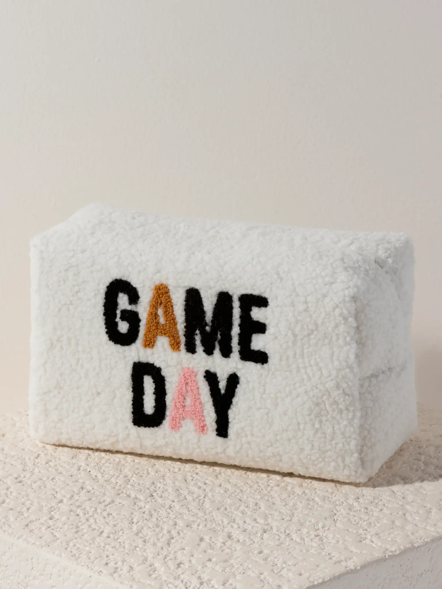 Game Day Sherpa Zip Pouch-Ivory