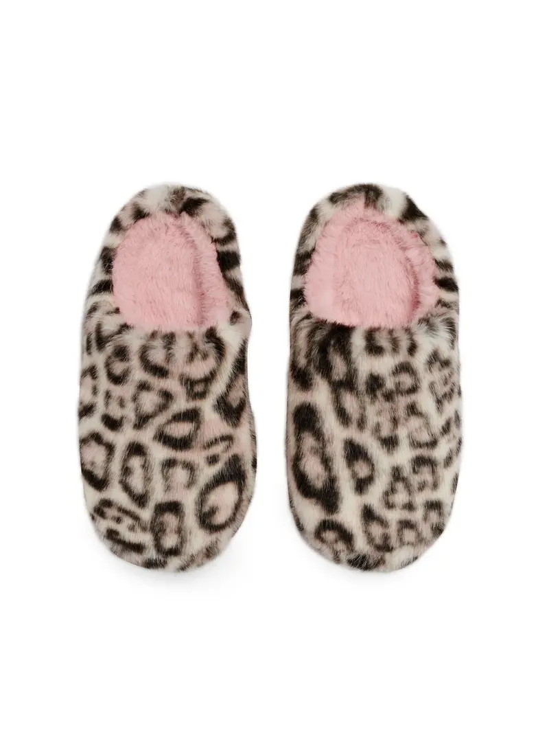 Rosette Slippers