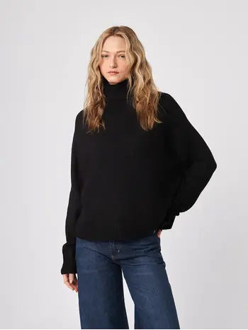 John + Jenn Emmett Turtleneck