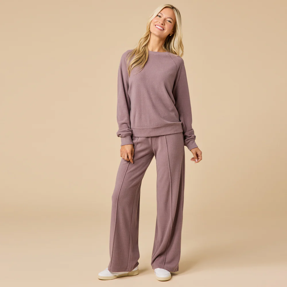 Softies Vintage Velvet Raglan Crewneck w/Jogger