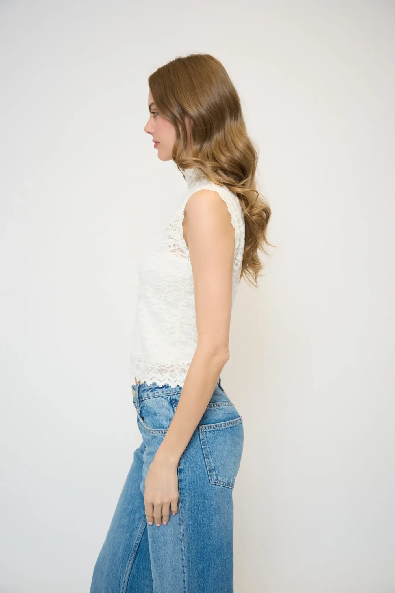 Central Park West Stella Sleeveless Stretch Lace Turtleneck