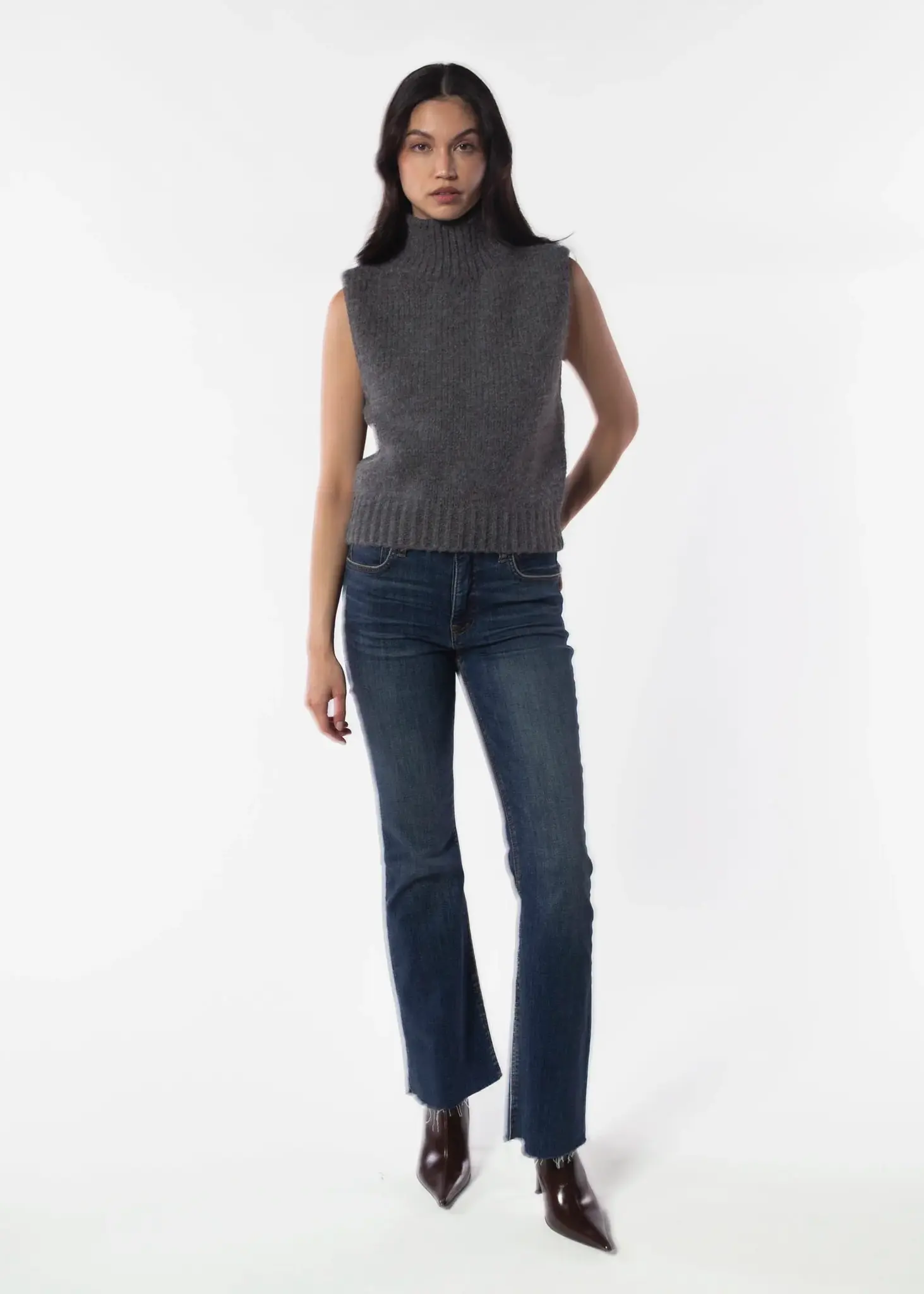 DELUC George Turtleneck Knit Vest