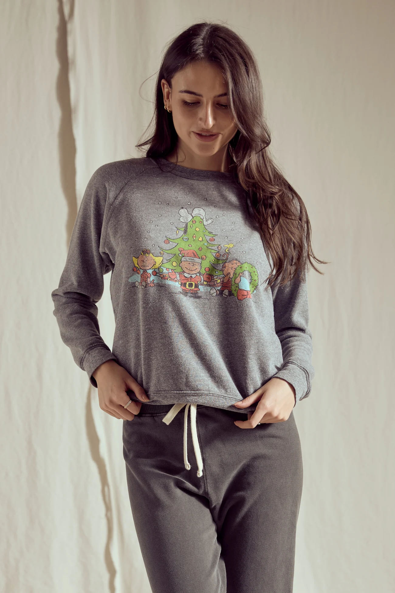 People of Leisure Peantus Charlie Brown's Christmas Sweatshirt