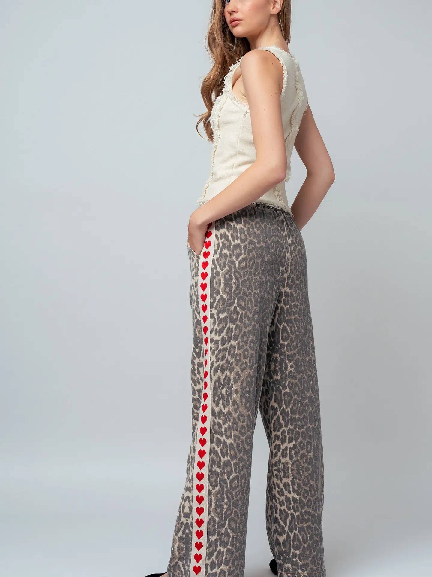 Leopard Print Lounge Pant w/Heart Side Stripe