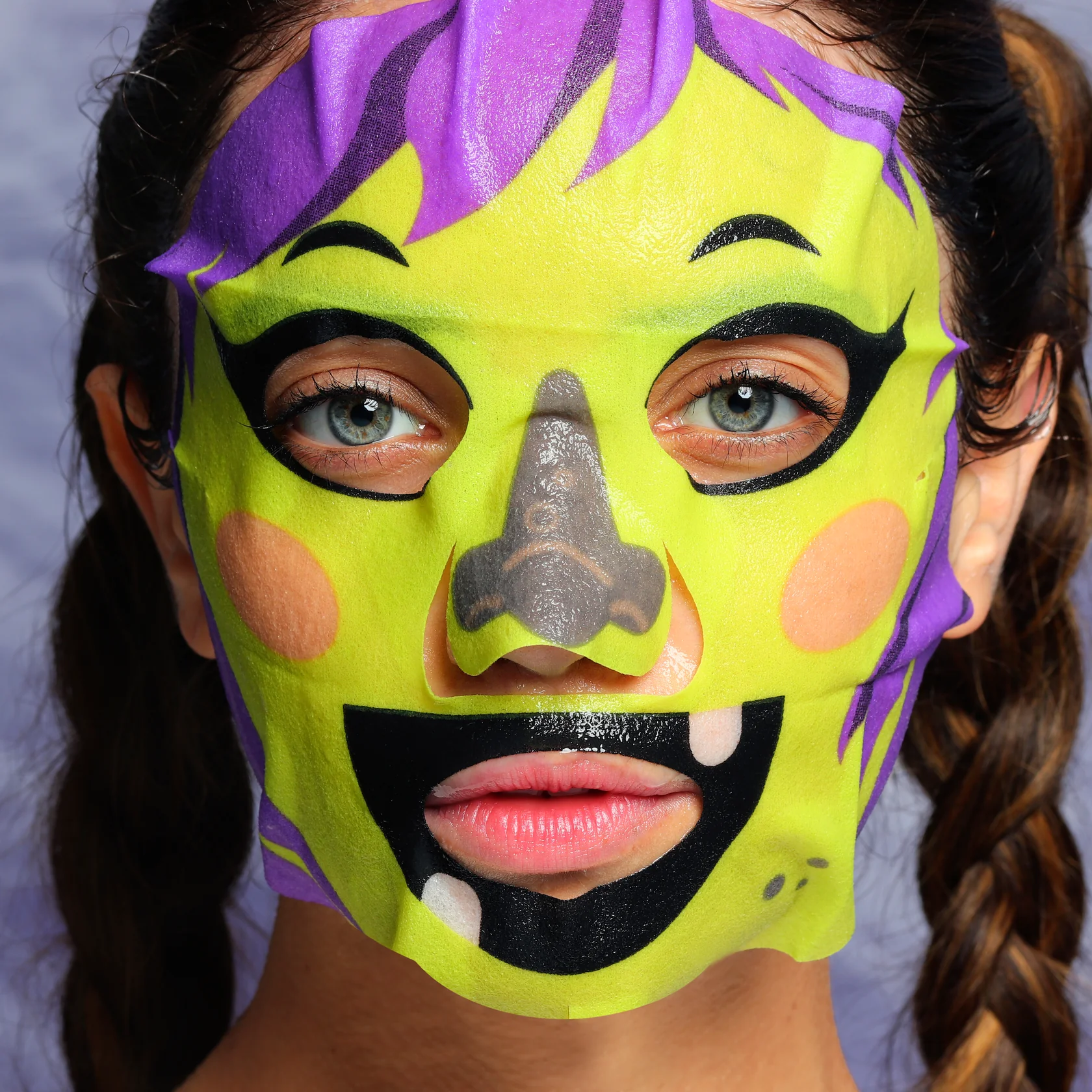 Hocus Glow-Cus Face Mask