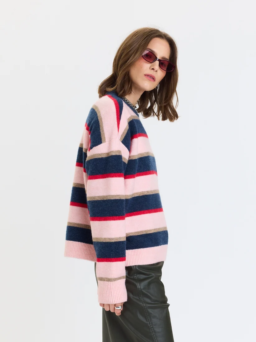 Daze Carlyle Everyday Crewneck Sweater